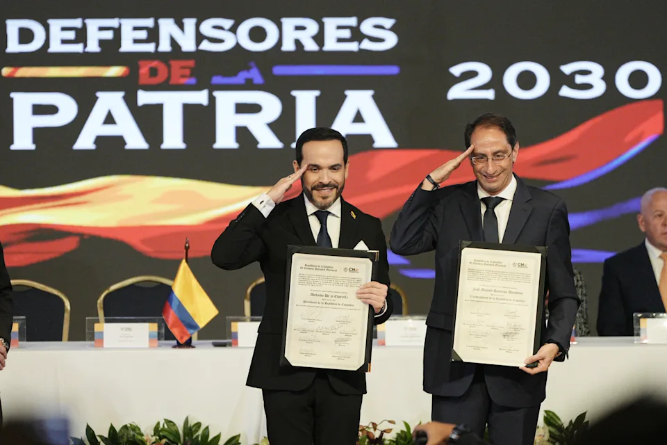 ¡Colombia Primero!