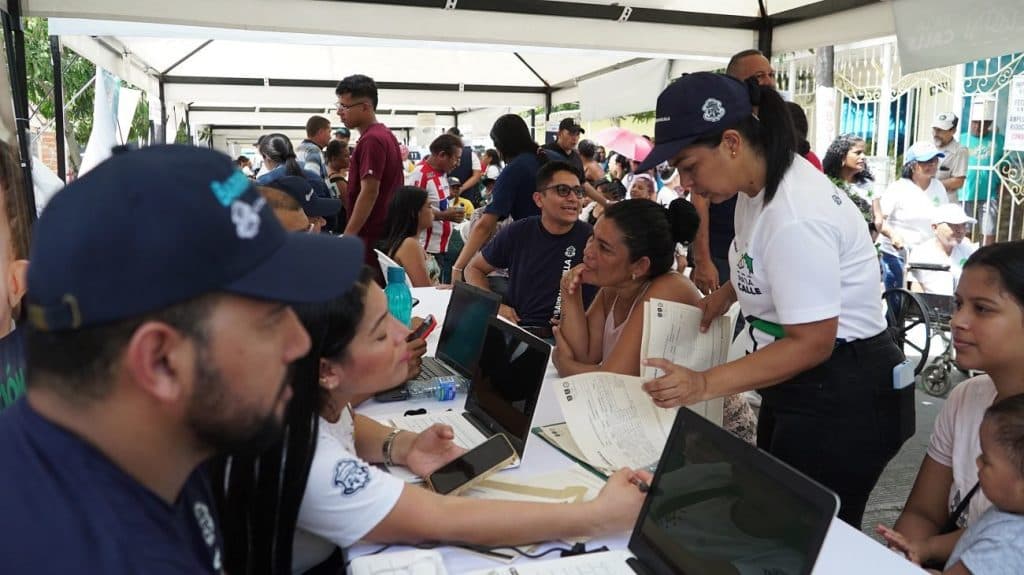 Barranquilla tiene disponibles 10.900 cupos en sus 116 instituciones educativas, confirma alcaldía