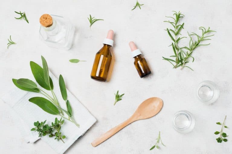 Cada vez son más preferidos los cosméticos con ingredientes naturales
