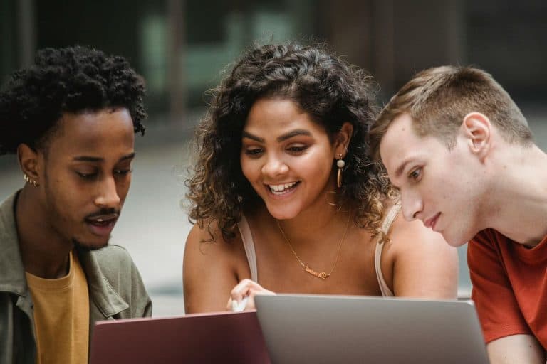 Colaboradores motivados, empresas exitosas: ¿Cuál es la clave en Colombia?