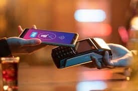 Cómo los pagos invisibles cambian la forma de comprar y pagar en Colombia