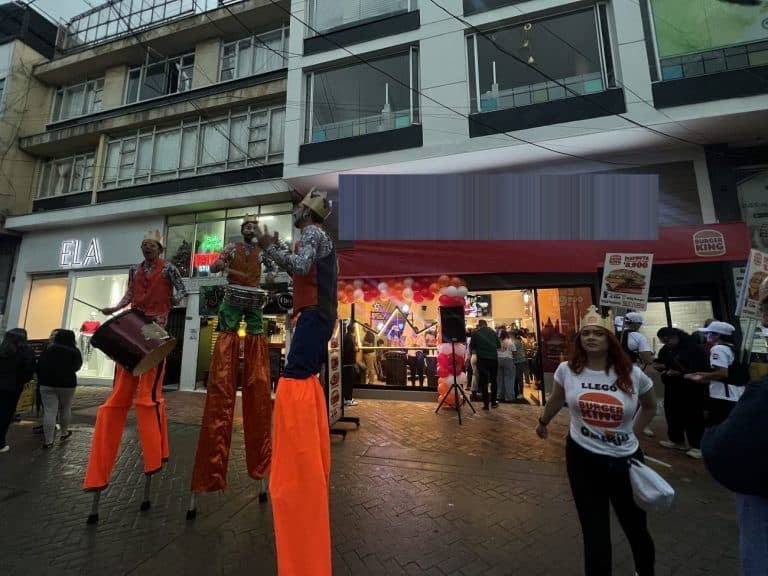 ¡Con Tatiana Angulo pa’ pasarla bacano, Burger King se une al Carnaval de Barranquilla!