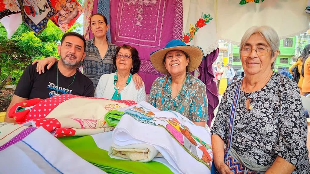 Convocatorias por $10.300 millones para apoyar negocios de campesinos