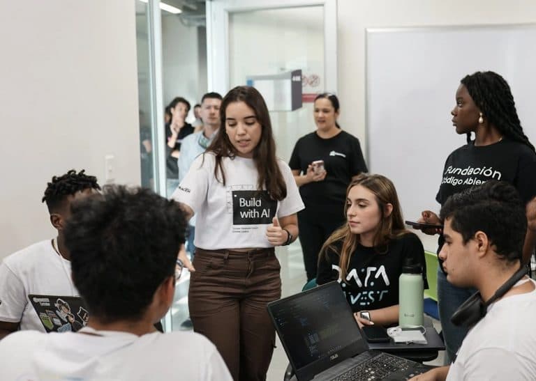 Desde este viernes Barranquilla es sede del hackatón de IA más grande del Caribe colombiano
