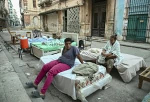 En Cuba, “resolver” la crisis día tras día pasa factura
