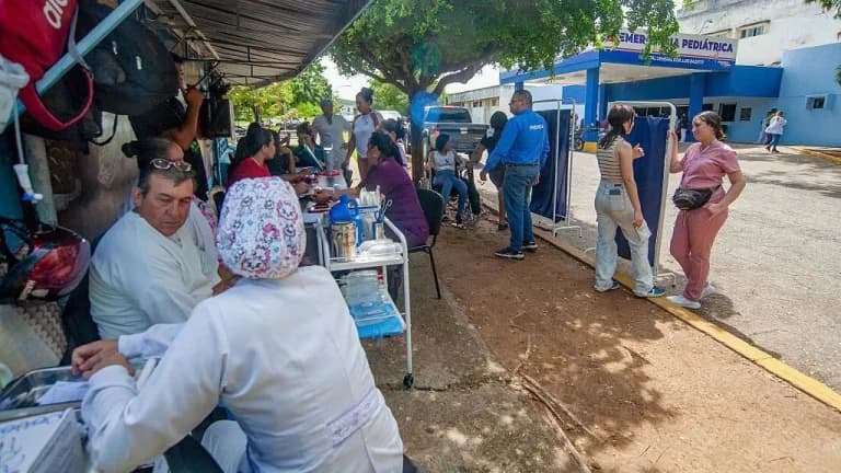 “Hospitales completamente desbordados”: tragedia pone más presión al deteriorado sistema de salud de Venezuela