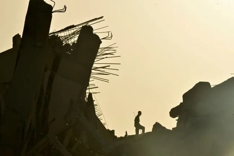 Luto por Venezuela: muertos suben a 920, hay 3.360 heridos y se reportan cerca de 49 mil personas desaparecidas