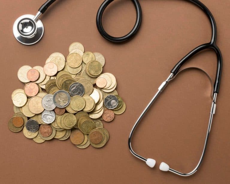 Plata de la salud: cómo saber quién paga, quién responde y cómo reclamar