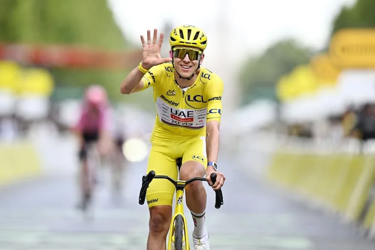 Tadej Pogacar ganó su quinto Tour de Francia e igualó el récord histórico de victorias