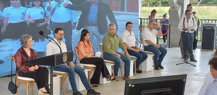 CENTRO DE INNOVACION DE CALDAS