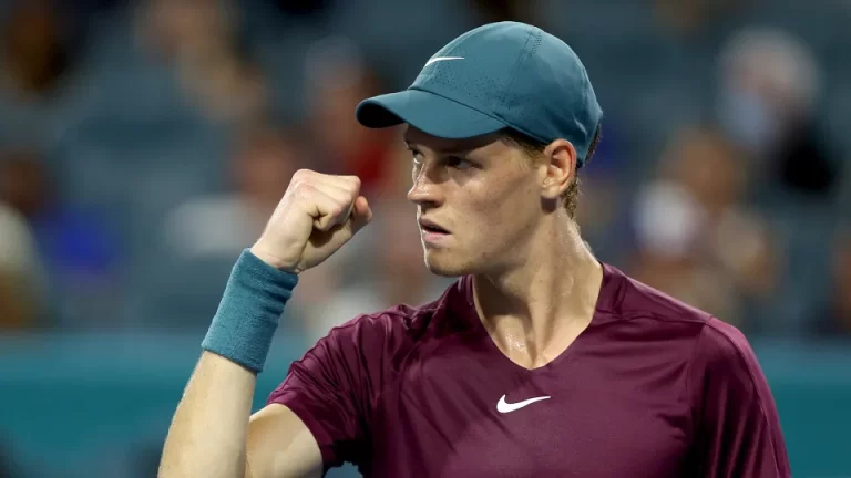 Sinner se impuso ante Alcaraz y disputará la final de Miami ante Medvedev