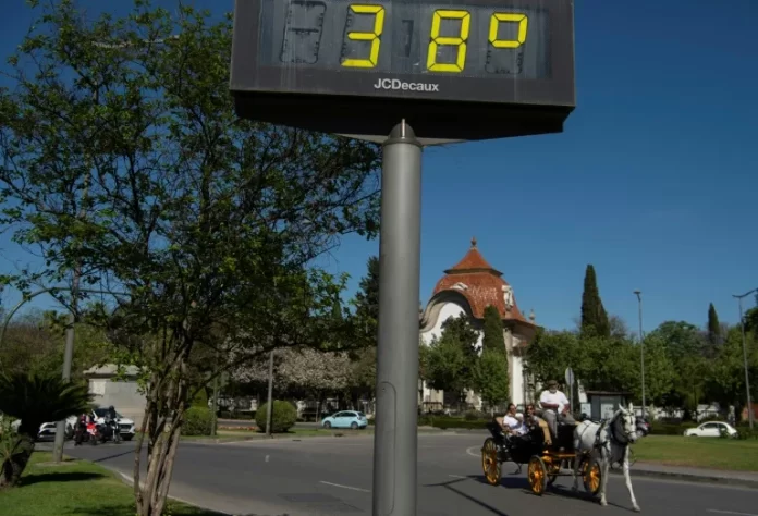 CALOR INTENSO