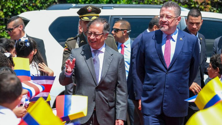 Colombia y Costa Rica hablan de paz, desarrollo y equilibrio con la naturaleza, como objetivos comunes Colombia y Costa Rica hablan de paz, desarrollo y equilibrio con la naturaleza, como objetivos comunes