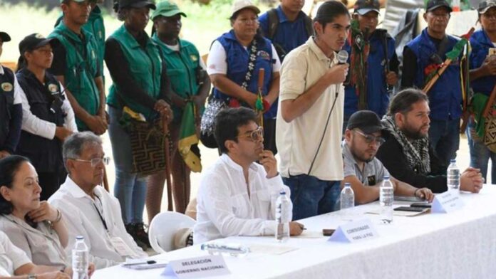 mesa con disidencias