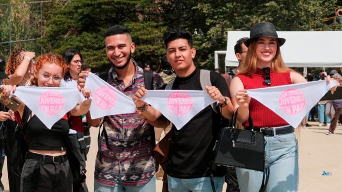 PAZ CON LOS JOVENES