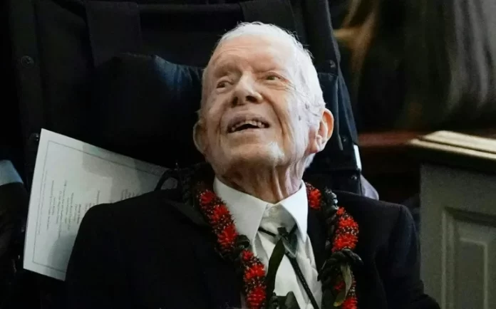 Carter cumple un año en cuidados paliativos