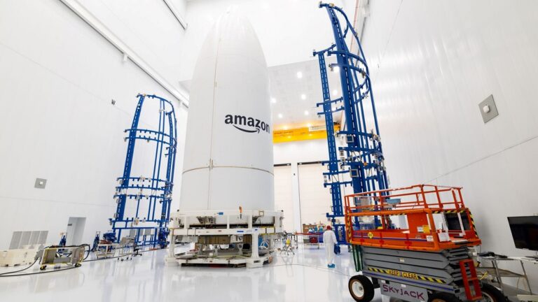 El 9 de abril Amazon lanza los satélites que activarán su servicio de internet satelital