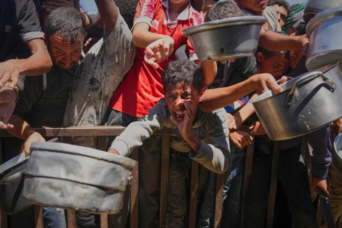 ATAQUES EN GAZA