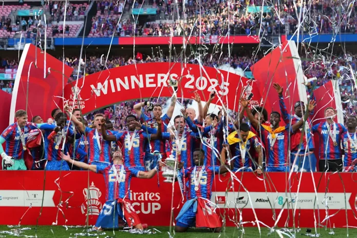 CRYSTAL PALACE GANA AL CITY