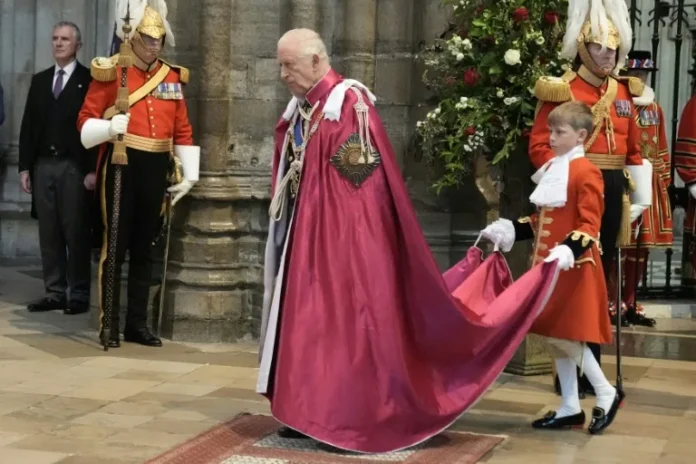 Carlos III visita Canadá
