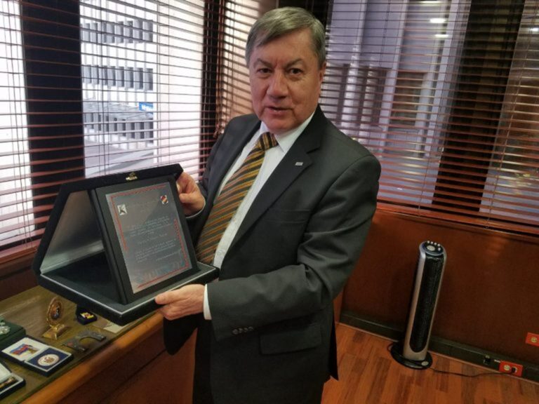 Fernando Barrero Chaves entregó su tesoro al CPB: su máquina Hermes 9 Fernando Barrero Chaves entregó su tesoro al CPB: su máquina Hermes 9