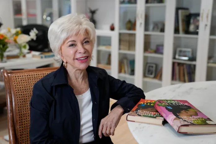 ISABEL ALLENDE ESCRITORA