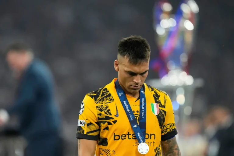 Inter sufre otra derrota en la final de la Champions, pero el orgullo permanece Inter sufre otra derrota en la final de la Champions, pero el orgullo permanece