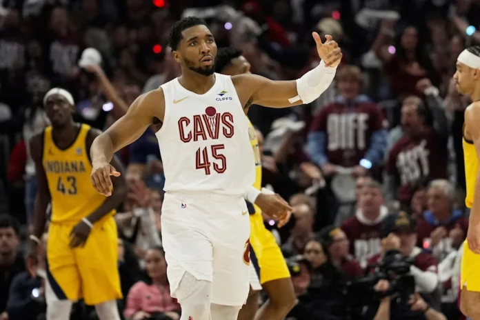 Mitchell rompe récord de Jordan