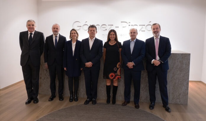 ABOGADOS PEREZ LLORCA