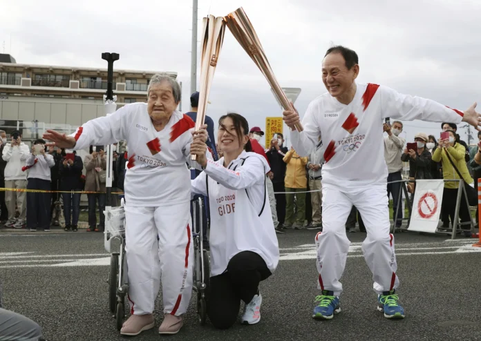 Con 114 años, Shigeko Kagawa