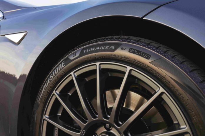 Bridgestone Turanza EV_Hero Image (2)