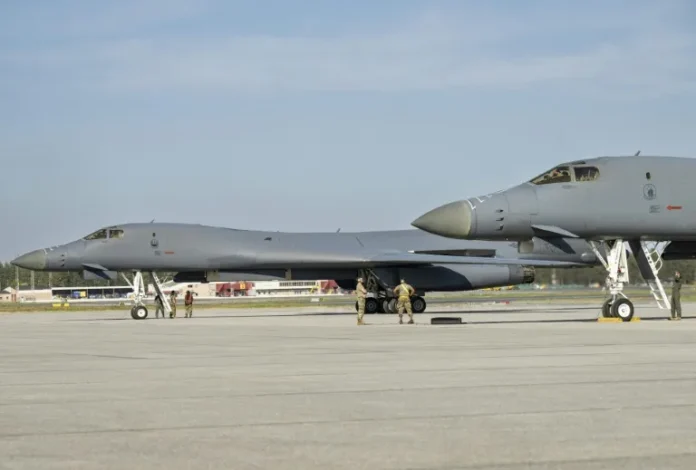 BOMBARDEROS EEUU
