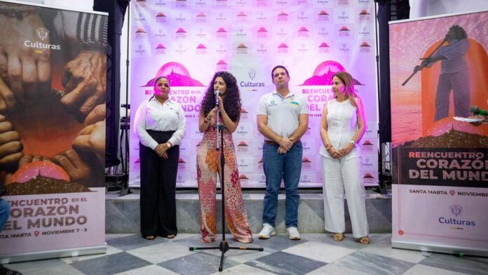 MINISTRA DE CULTURA LA PAZ DEL MUNDO